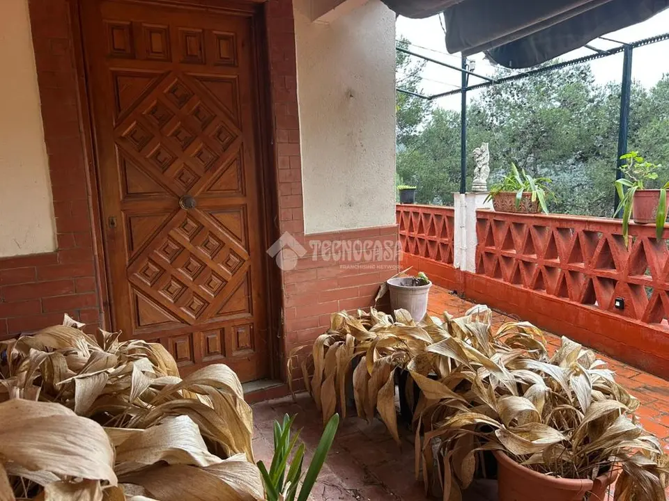 Casa en venta en Vallirana
