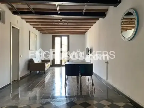 Piso en El Raval
