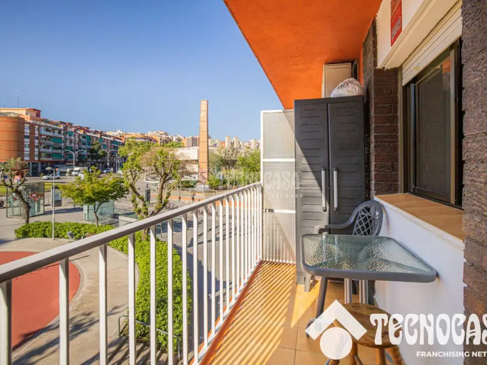 Piso en venta en La Salut en Badalona