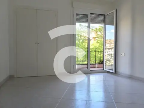 Piso en Plaça de la Sardana