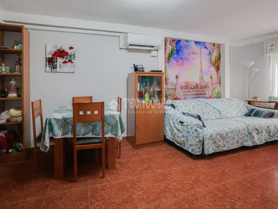 Piso en venta en Nou Barris en Can Peguera - El Turó De La Peira en Barcelona