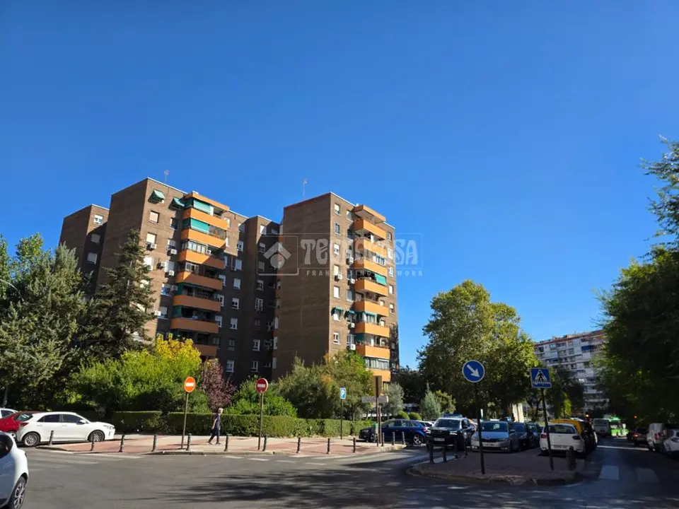 Piso en venta en Centro - Ondarreta - Torres Bellas en Alcorcón