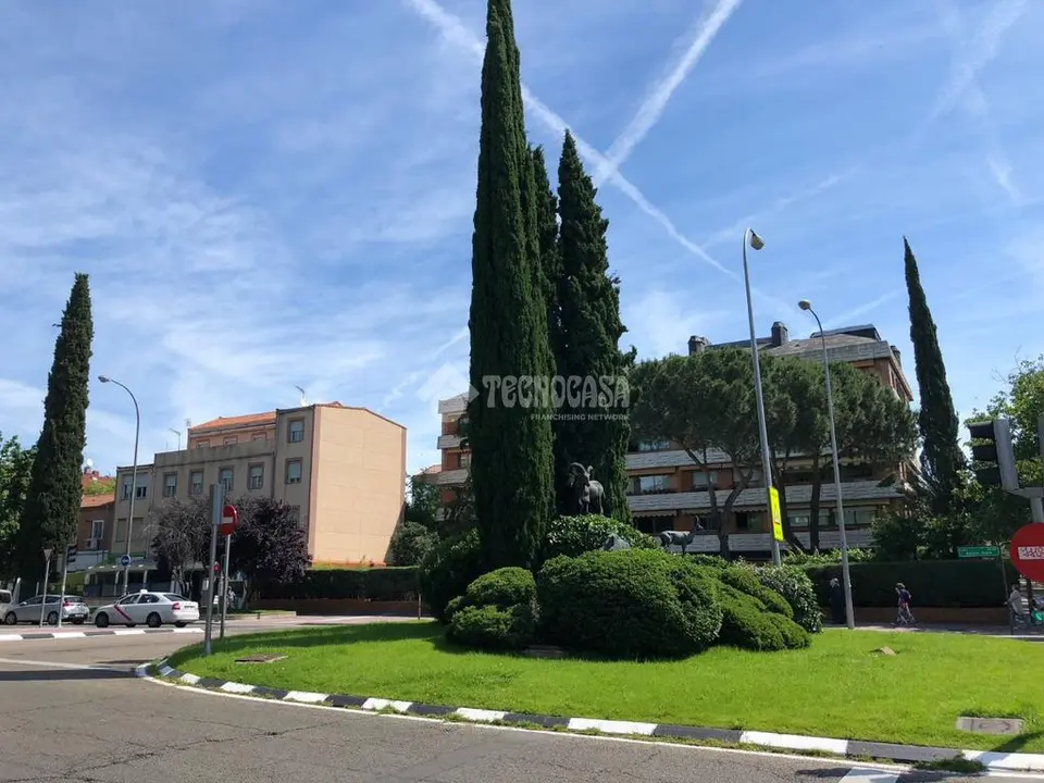 Piso en venta en Ciudad Lineal en Concepción en Madrid