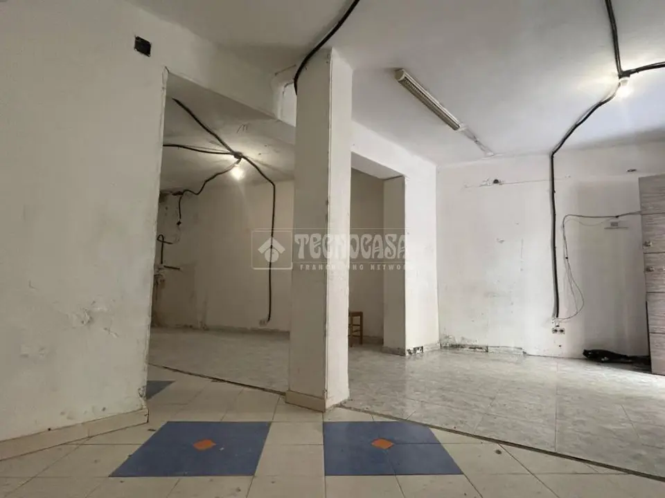 Local comercial en alquiler en Nou Barris en La Prosperitat en Barcelona