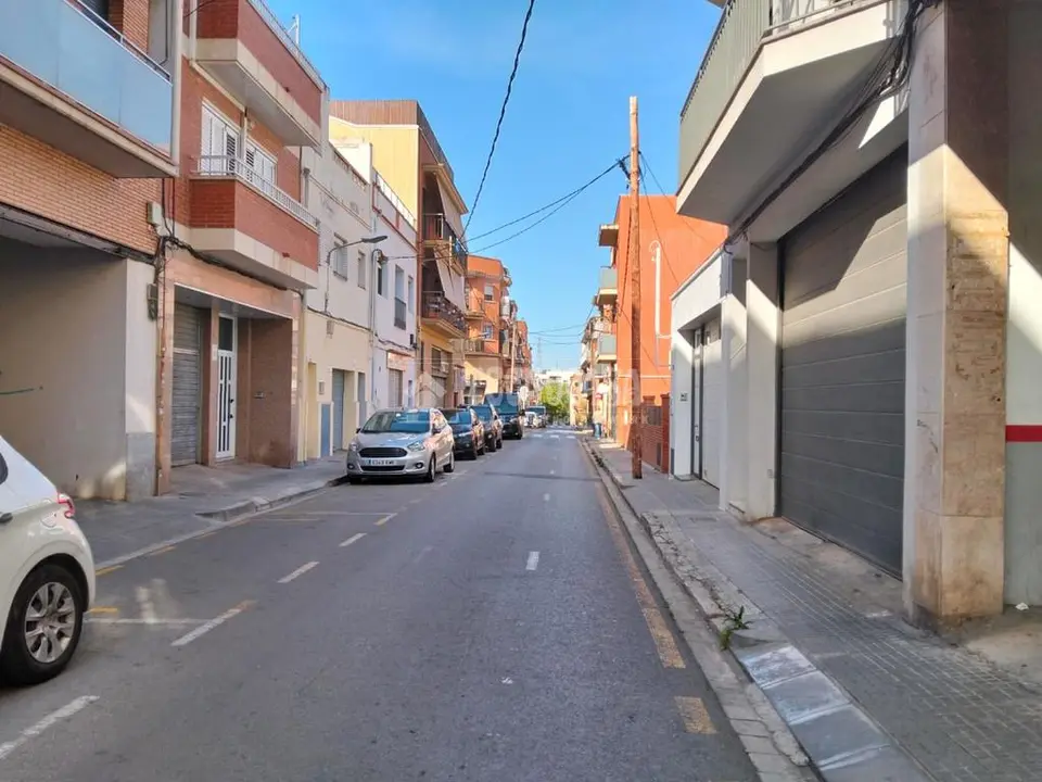 Box/plaza de garaje en venta en Viladecans
