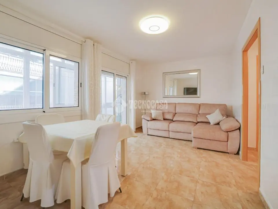 Piso en venta en Artigas - Llefià en Badalona