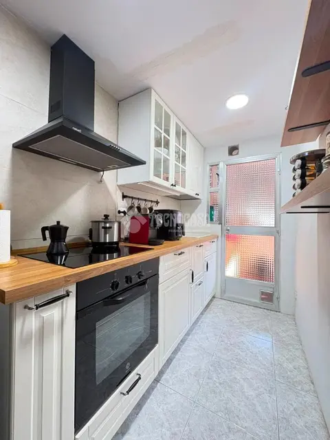 Piso en venta en Juan De La Cierva en Getafe