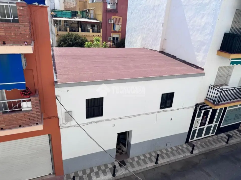 Casa en venta en Calle Santa Rosa en Torremolinos