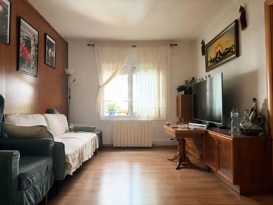 Piso en venta en Horta Guinardó en La Teixonera en Barcelona