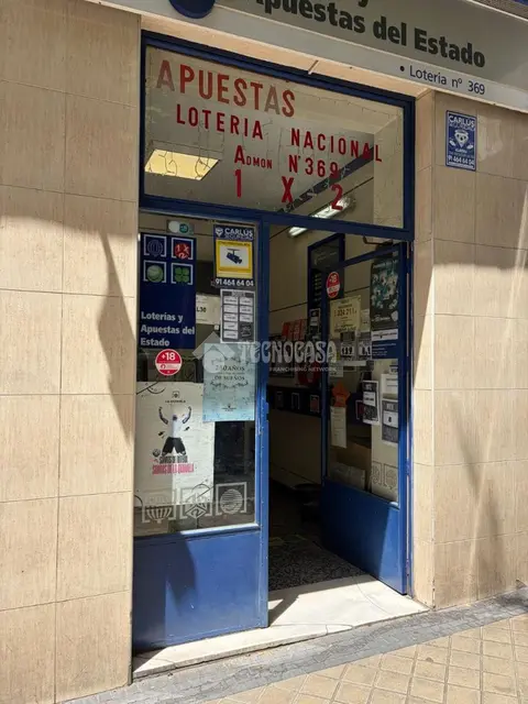 Local comercial en venta en Calle Ventura Rodríguez en Moncloa - Aravaca en Madrid
