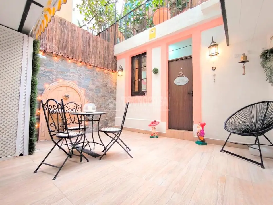 Piso en venta en Sants - Montjuïc en El Poble Sec - Parc De Montjuïc en Barcelona