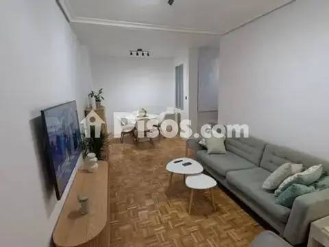 Piso en calle del General Oráa