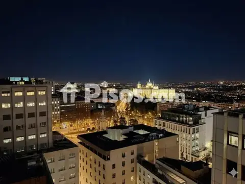 Piso en calle de la Princesa