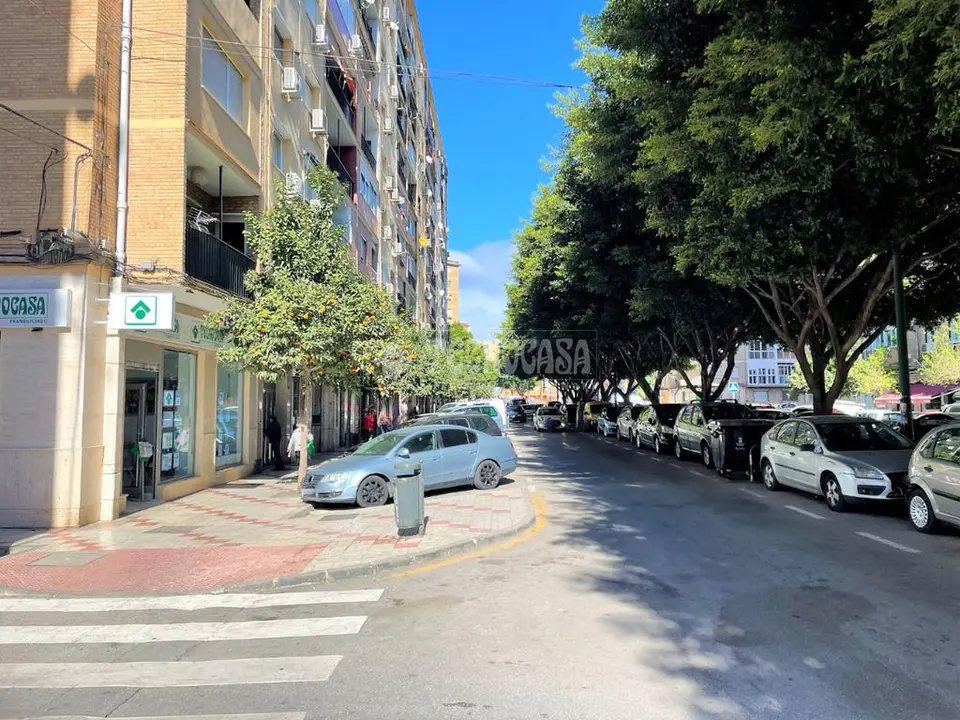Local comercial en alquiler en Carretera De Cádiz en La Luz - El Torcal en Málaga