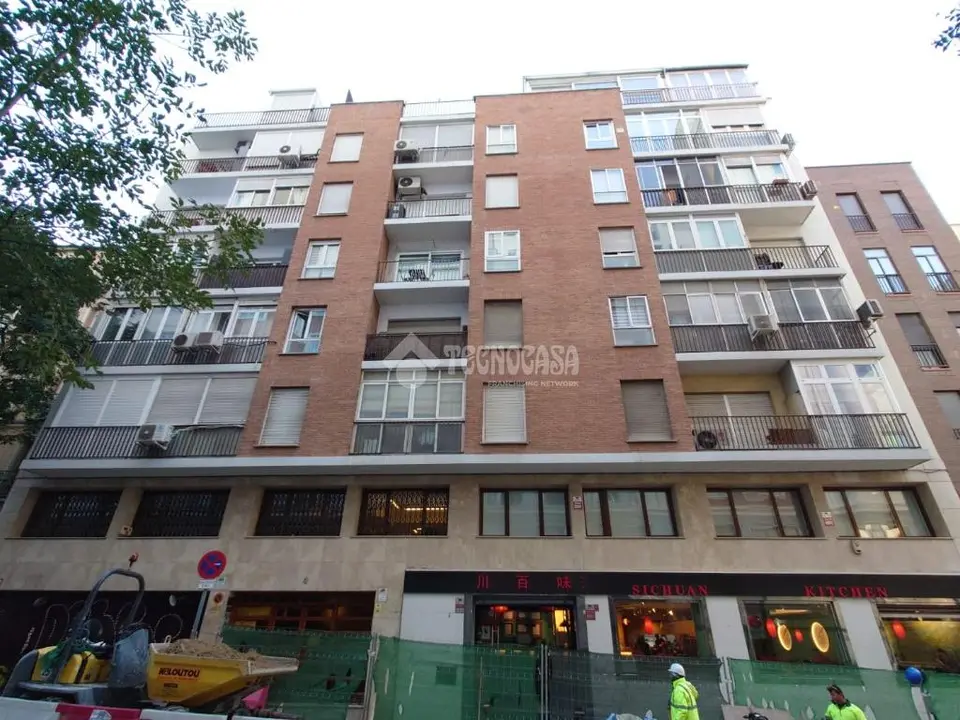 Piso en alquiler en Maestro guerrero en Moncloa - Aravaca en Madrid
