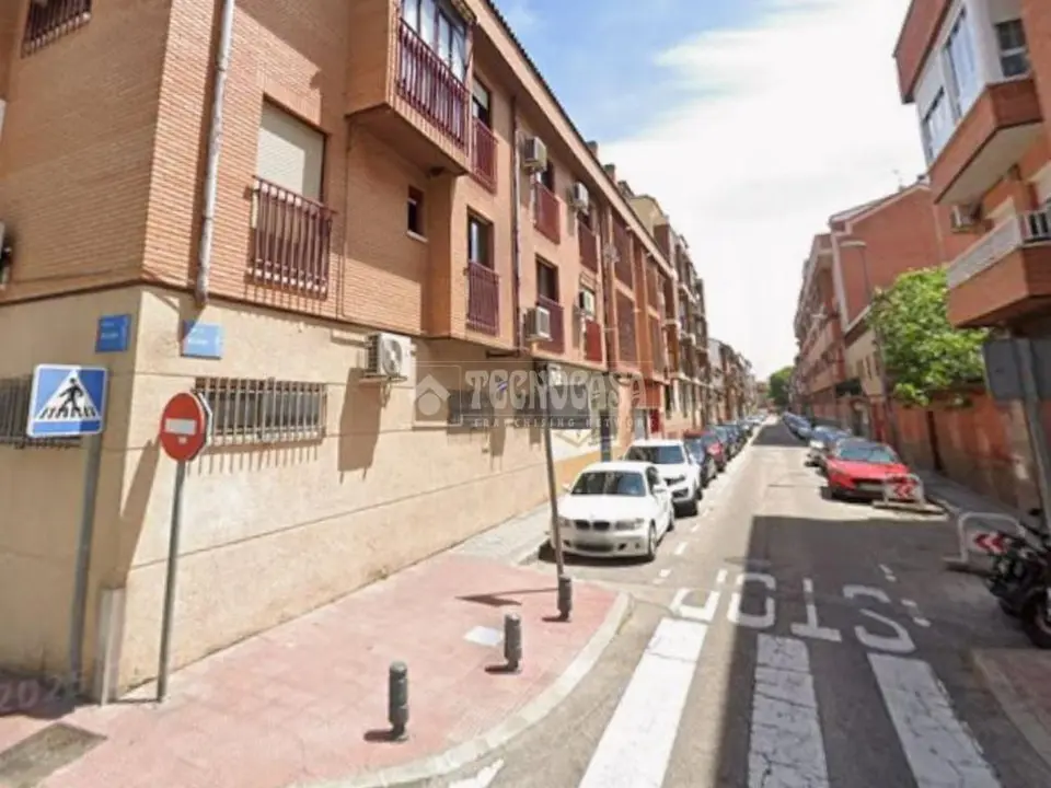 Local comercial en alquiler en Centro - Escritores en Leganés