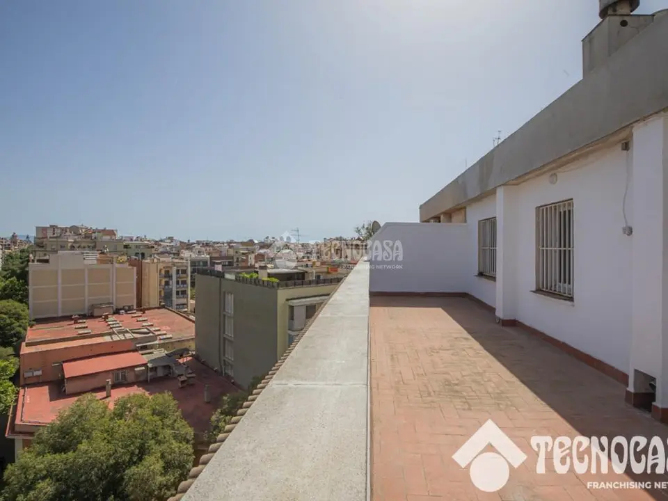 Ático en venta en Eixample en La Nova Esquerra De L'eixample en Barcelona
