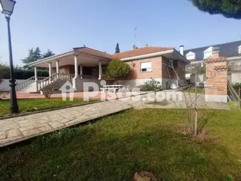 Chalet en El Guijo-Colonia España