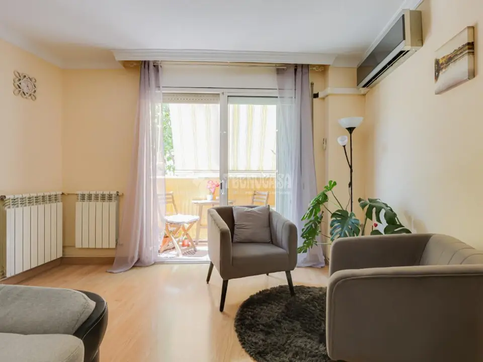 Piso en venta en Ca N'oriol en Rubí
