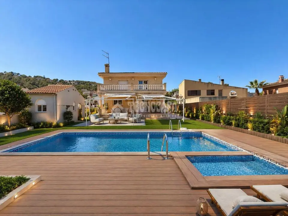 Casa en venta en Canyelles