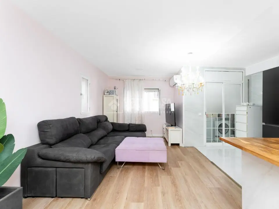 Piso en venta en La Gavarra en Cornellà De Llobregat