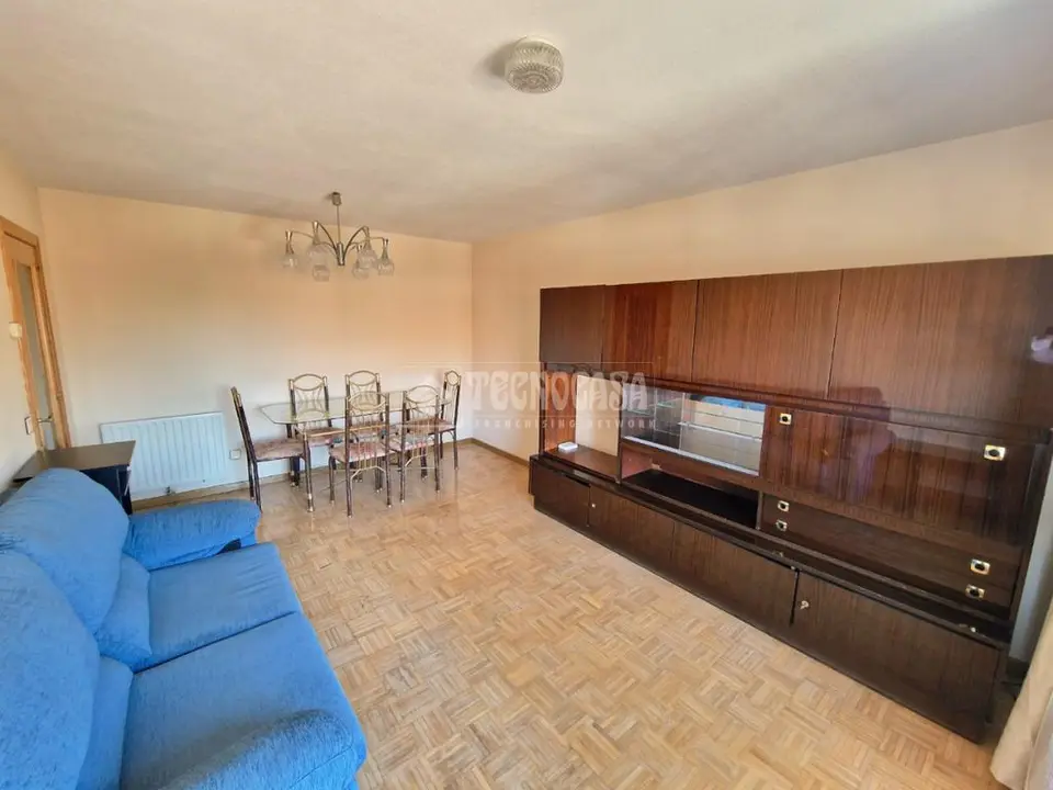 Piso en venta en Parque Oeste - Retamas - Ensanche Sur en Alcorcón