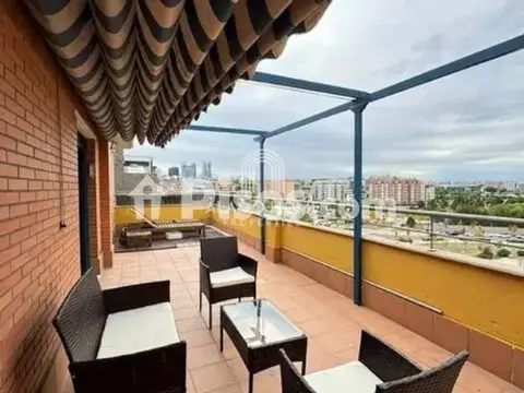 Piso en calle de María Tudor
