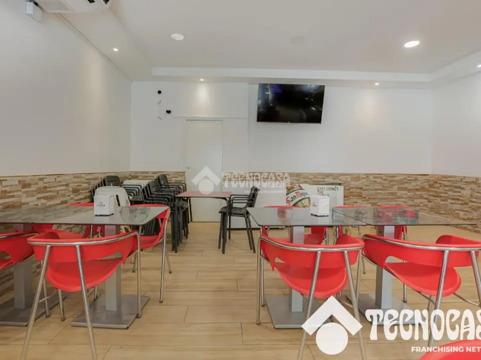 Local comercial en venta en Viladecans