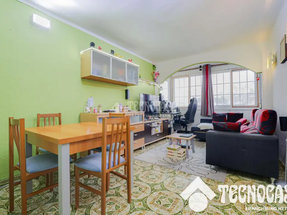 Piso en venta en Santa Coloma De Gramenet
