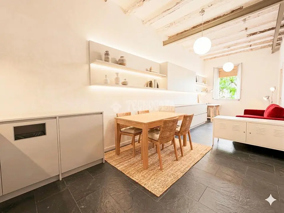 Piso en venta en Sants - Montjuïc en El Poble Sec - Parc De Montjuïc en Barcelona
