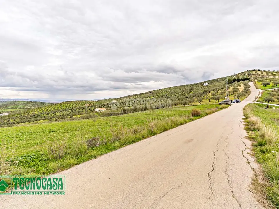 Terrenos en venta en Alozaina