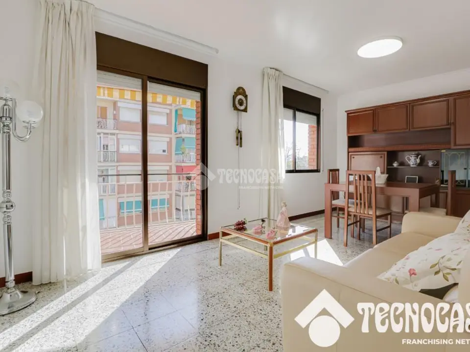 Piso en venta en Santa Coloma De Gramenet