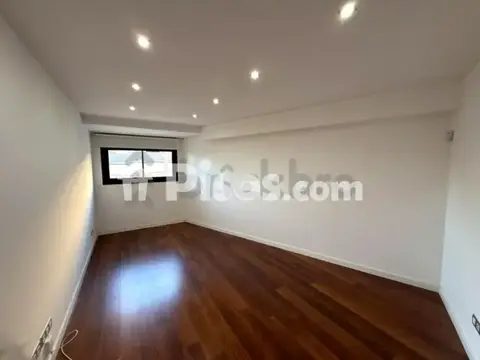 Estudio en Carrer de Jaume I