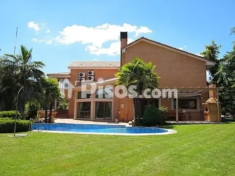 Casa en Valdecabañas
