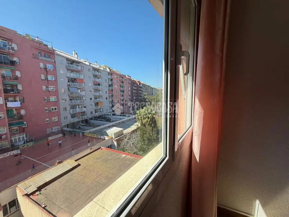 Piso en venta en Sants - Montjuïc en Zona Franca - Port en Barcelona