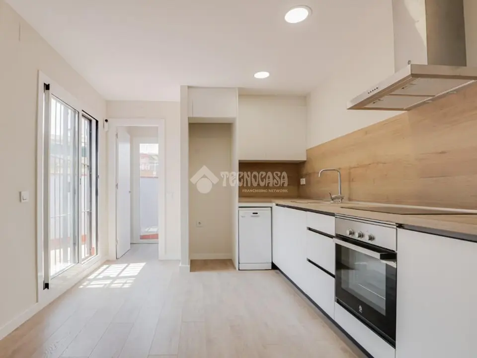 Piso en venta en Artigas - Llefià en Badalona