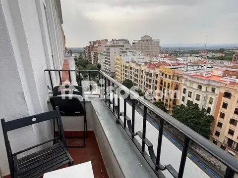 Piso en Avenida de la Reina Victoria