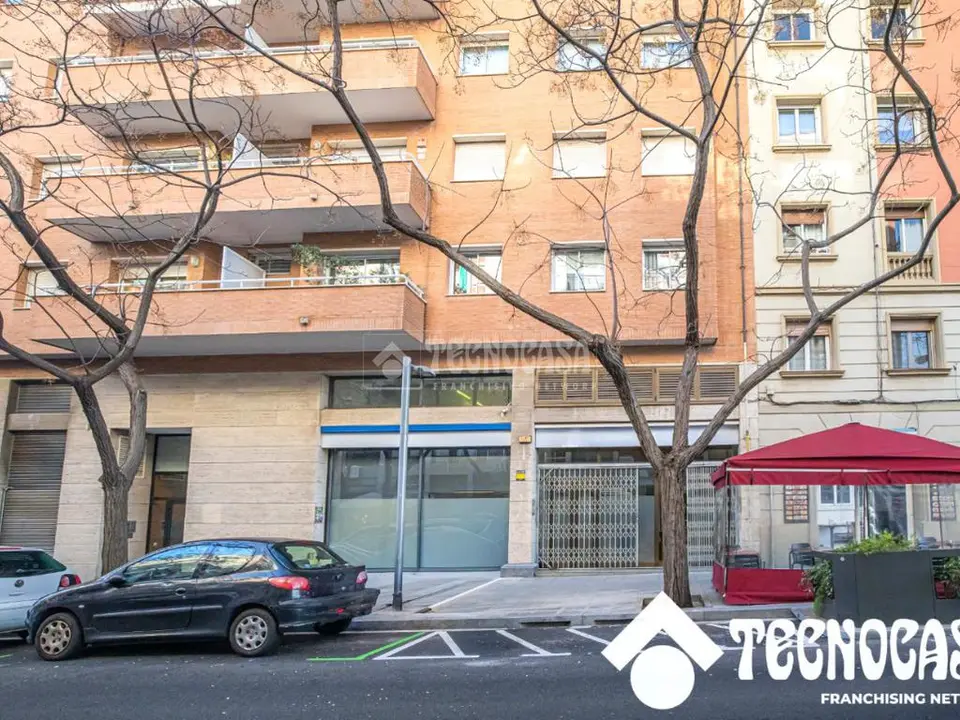 Local comercial en venta en Les Corts en Barcelona