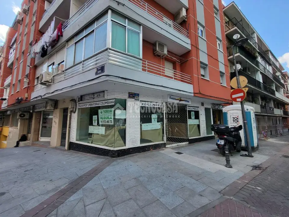 Local comercial en alquiler en Calle Soria en Centro - Ondarreta - Torres Bellas en Alcorcón