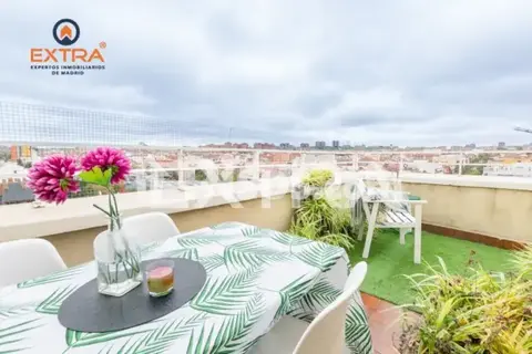 Ático en Avenida de la Ciudad de Barcelona