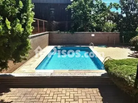 Chalet en calle de Ulises, 51