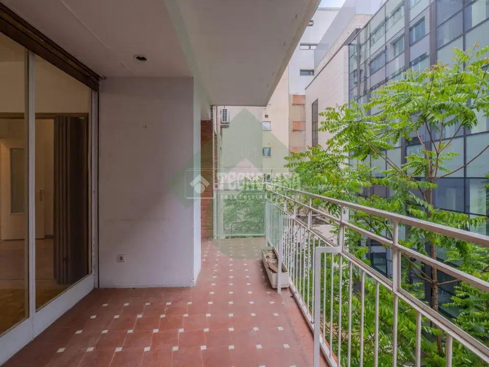 Piso en venta en C. de Juan Ramón Jiménez en Chamartín en Madrid