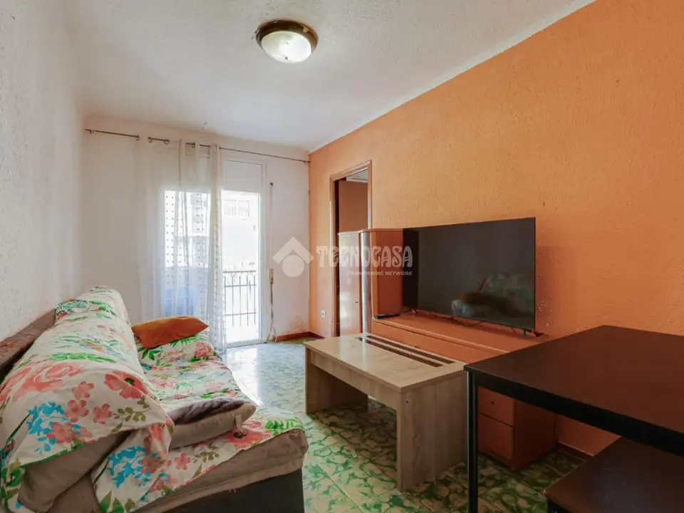 Piso en venta en Artigas - Llefià en Badalona