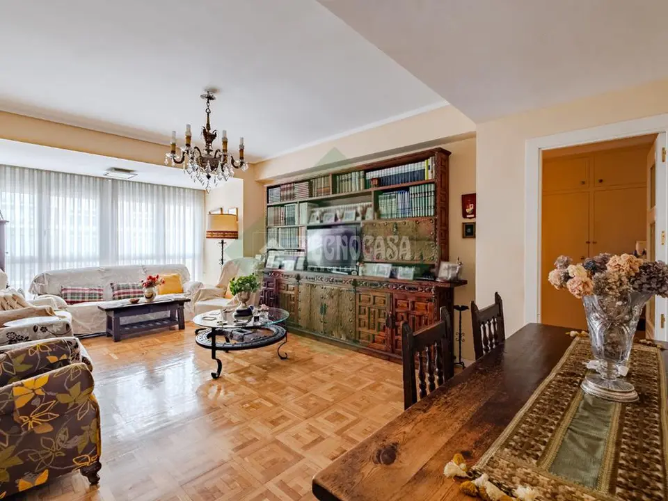 Piso en alquiler en C. de José Lázaro Galdiano en Chamartín en Madrid