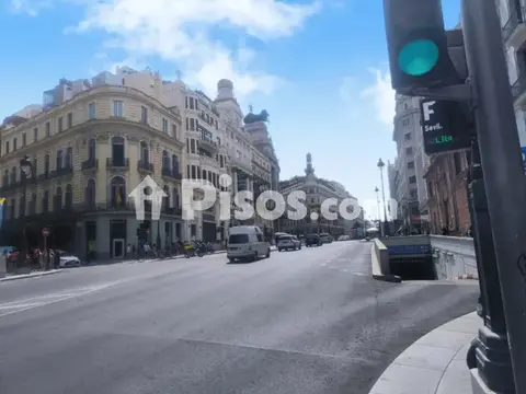 Apartamento en calle de los Jardines, 11