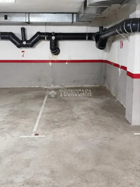 Box/plaza de garaje en venta en Barberà Del Vallès