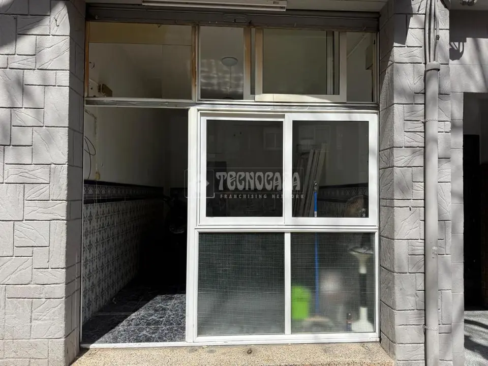 Local comercial en venta en Horta Guinardó en La Teixonera en Barcelona