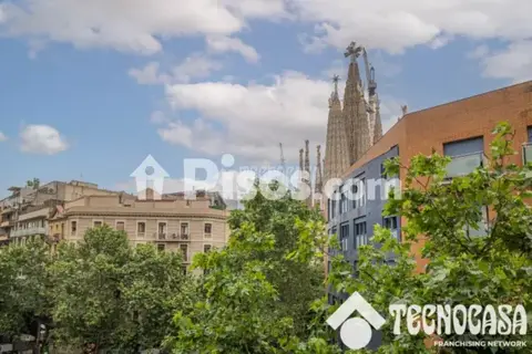 Piso en Carrer del Rosselló