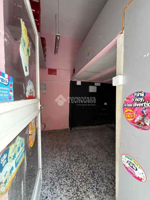 Local comercial en venta en Teatinos - Portada Alta - Carlos Haya en Carlos De Haya en Málaga