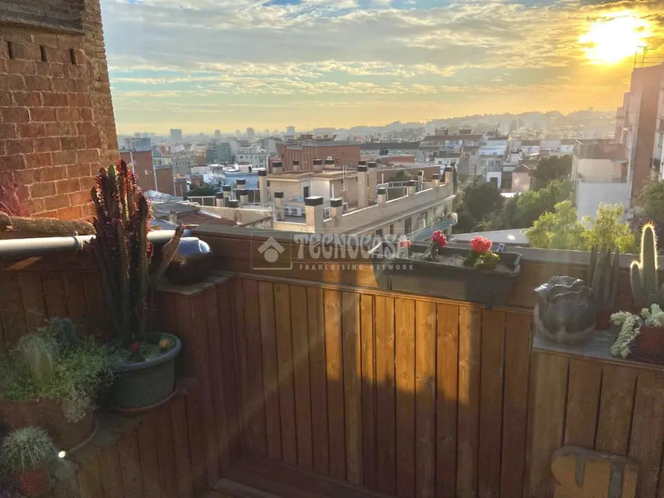 Ático en venta en Horta Guinardó en El Baix Guinardó en Barcelona